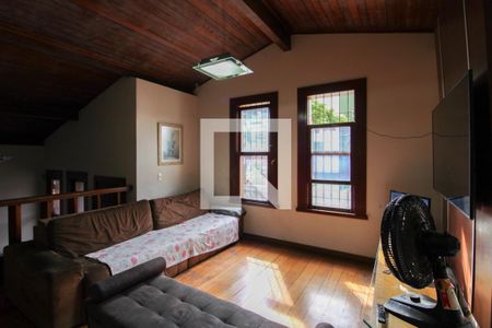 Casa à venda com 360m², 3 quartos e 2 vagas Casa à venda com 360m², 3 quartos e 2 vagasSala 3