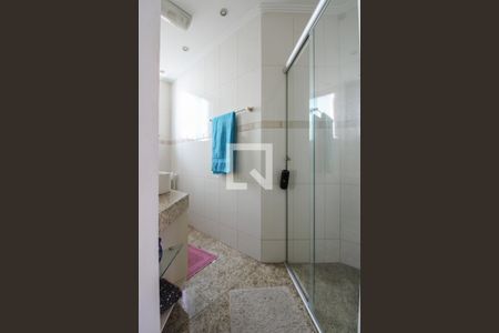 Casa à venda com 360m², 3 quartos e 2 vagas Casa à venda com 360m², 3 quartos e 2 vagasBanheiro Social