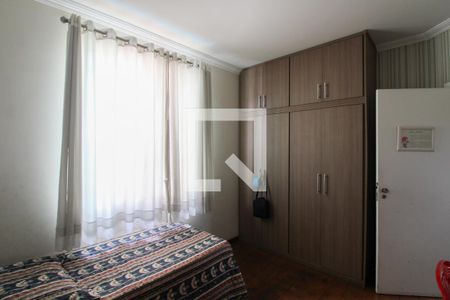 Casa à venda com 360m², 3 quartos e 2 vagas Casa à venda com 360m², 3 quartos e 2 vagasQuarto 2