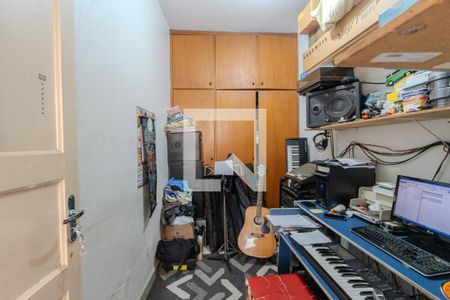 Apartamento à venda com 123m², 3 quartos e sem vaga Apartamento à venda com 123m², 3 quartos e sem vagaQuarto de Serviço