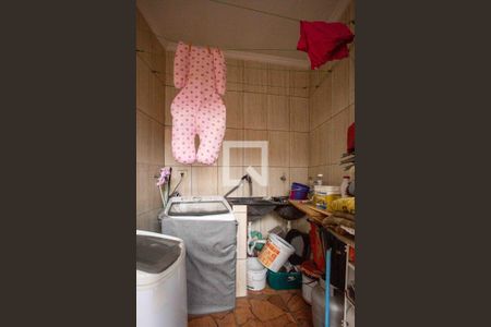 Casa à venda com 105m², 3 quartos e 1 vagaÁrea de Serviço