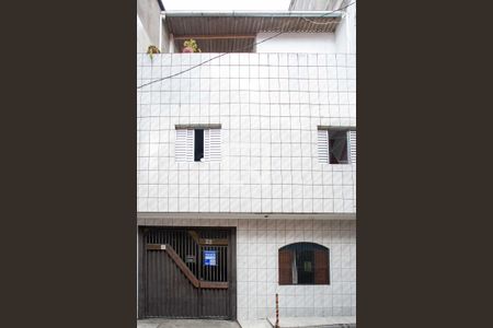 Casa à venda com 105m², 3 quartos e 1 vagaFachada