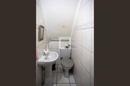 Casa à venda com 105m², 3 quartos e 1 vagaLavabo