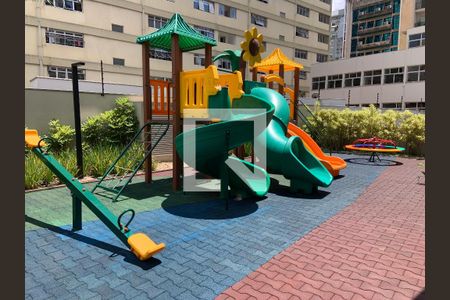 Apartamento à venda com 85m², 2 quartos e 1 vaga Apartamento à venda com 85m², 2 quartos e 1 vagaÁrea Comum - Playground