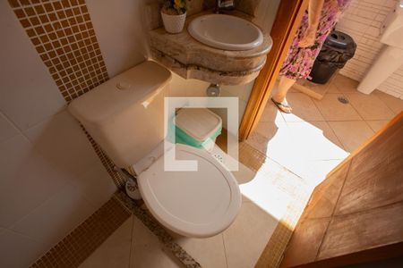 Casa à venda com 160m², 3 quartos e 3 vagas Casa à venda com 160m², 3 quartos e 3 vagasLAVABO EXTERNO