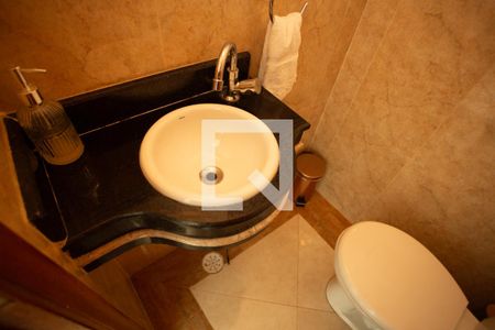 Casa à venda com 160m², 3 quartos e 3 vagas Casa à venda com 160m², 3 quartos e 3 vagasLAVABO