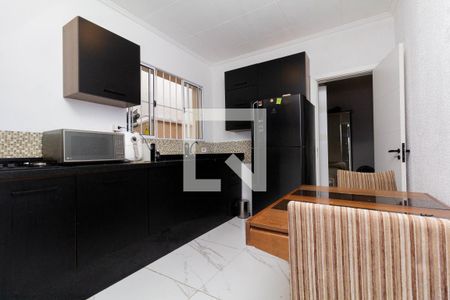 Casa à venda com 139m², 2 quartos e 1 vaga Casa à venda com 139m², 2 quartos e 1 vagaCozinha