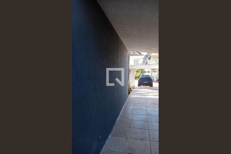 Casa de condomínio à venda com 415m², 4 quartos e 2 vagas Casa de condomínio à venda com 415m², 4 quartos e 2 vagasÁrea comum