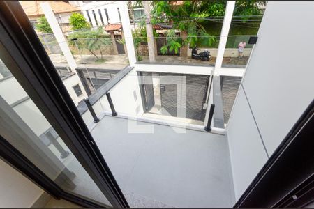 Casa à venda com 136m², 3 quartos e 2 vagas Casa à venda com 136m², 3 quartos e 2 vagasSuíte 2 - sacada