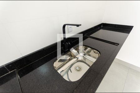 Casa à venda com 136m², 3 quartos e 2 vagas Casa à venda com 136m², 3 quartos e 2 vagasCozinha