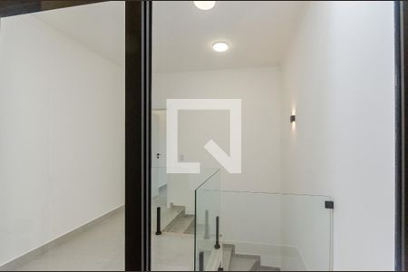 Casa à venda com 136m², 3 quartos e 2 vagas Casa à venda com 136m², 3 quartos e 2 vagasQuarto - janela