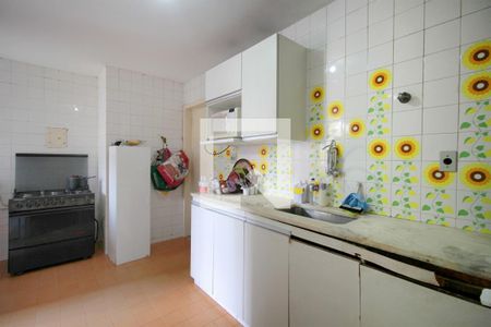 Apartamento à venda com 145m², 4 quartos e 2 vagasCozinha