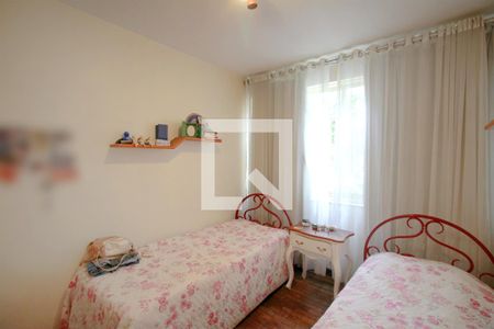 Apartamento à venda com 145m², 4 quartos e 2 vagasQuarto 3