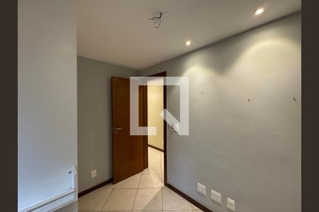 Apartamento à venda com 93m², 3 quartos e 2 vagas Apartamento à venda com 93m², 3 quartos e 2 vagasQuarto 1