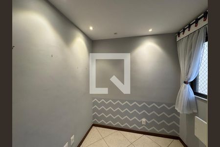 Apartamento à venda com 93m², 3 quartos e 2 vagas Apartamento à venda com 93m², 3 quartos e 2 vagasQuarto 1