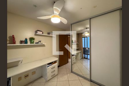 Apartamento à venda com 93m², 3 quartos e 2 vagas Apartamento à venda com 93m², 3 quartos e 2 vagasQuarto 2