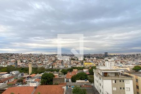 Vista da Sala de apartamento à venda com 4 quartos, 130m² em Silveira, Belo Horizonte