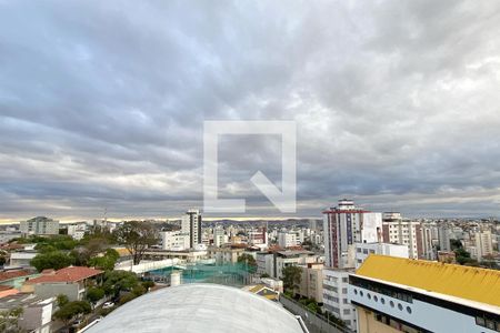 Vista da Sala de apartamento à venda com 4 quartos, 130m² em Silveira, Belo Horizonte
