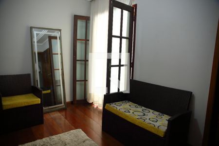 Casa para alugar com 200m², 3 quartos e 2 vagasSuíte 2