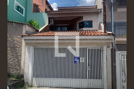 Casa para alugar com 200m², 3 quartos e 2 vagas Casa para alugar com 200m², 3 quartos e 2 vagasFachada