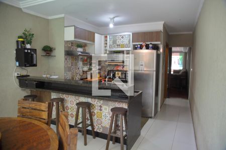 Casa para alugar com 200m², 3 quartos e 2 vagasCozinha