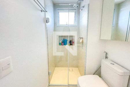 Apartamento à venda com 68m², 1 quarto e 1 vaga Apartamento à venda com 68m², 1 quarto e 1 vagaBanheiro da Suíte