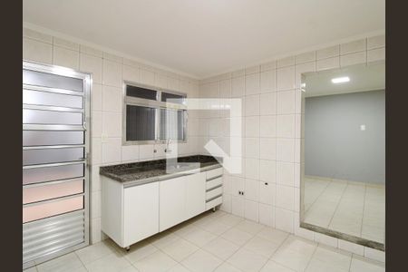 Cozinha de casa para alugar com 2 quartos, 70m² em Vila Medeiros, São Paulo