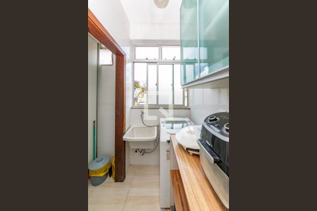 Apartamento à venda com 110m², 3 quartos e 1 vaga Apartamento à venda com 110m², 3 quartos e 1 vagaÁrea de Serviço