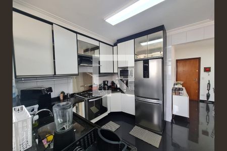 Apartamento à venda com 50m², 3 quartos e 3 vagas Apartamento à venda com 50m², 3 quartos e 3 vagasCozinha