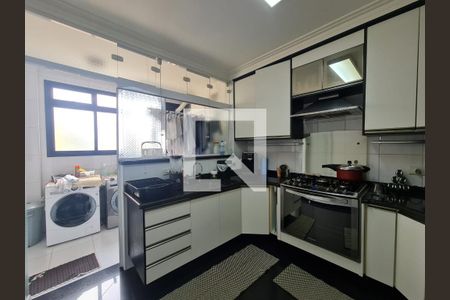 Apartamento à venda com 50m², 3 quartos e 3 vagas Apartamento à venda com 50m², 3 quartos e 3 vagasCozinha
