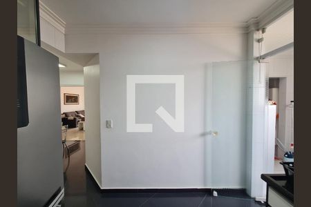 Apartamento à venda com 50m², 3 quartos e 3 vagas Apartamento à venda com 50m², 3 quartos e 3 vagasCozinha