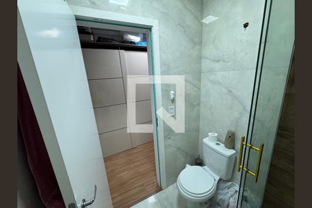 Casa à venda com 110m², 3 quartos e 3 vagas Casa à venda com 110m², 3 quartos e 3 vagasBanheiro 2
