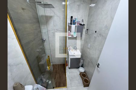 Casa à venda com 110m², 3 quartos e 3 vagas Casa à venda com 110m², 3 quartos e 3 vagasBanheiro 2