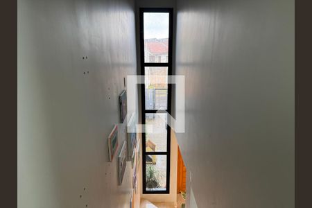 Casa à venda com 110m², 3 quartos e 3 vagas Casa à venda com 110m², 3 quartos e 3 vagasCorredor