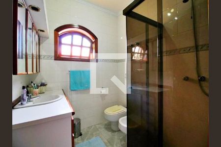 Casa à venda com 200m², 4 quartos e 2 vagas