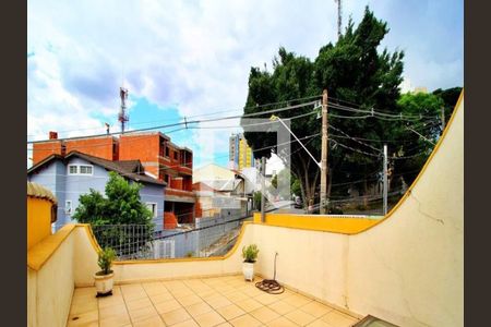 Casa à venda com 200m², 4 quartos e 2 vagas