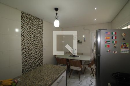 Casa à venda com 150m², 3 quartos e 2 vagasCozinha