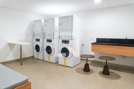 Apartamento à venda com 46m², 1 quarto e sem vaga Apartamento à venda com 46m², 1 quarto e sem vagaÁrea comum - Lavanderia