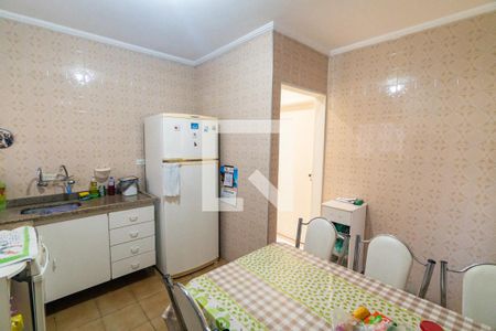 Casa à venda com 300m², 2 quartos e 3 vagas Casa à venda com 300m², 2 quartos e 3 vagasCozinha