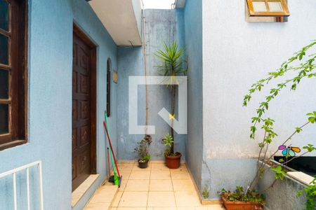 Casa à venda com 282m², 6 quartos e 1 vaga Casa à venda com 282m², 6 quartos e 1 vagaCasa 3 - Entrada