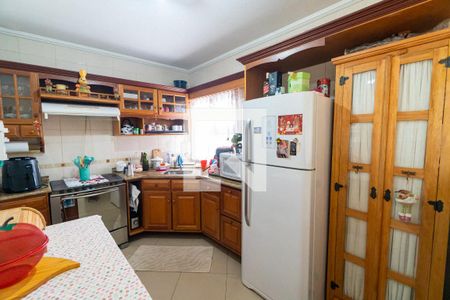 Casa à venda com 282m², 6 quartos e 1 vaga Casa à venda com 282m², 6 quartos e 1 vagaCasa 1 - Cozinha
