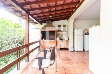 Casa à venda com 419m², 3 quartos e 4 vagas