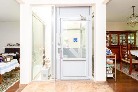 Casa à venda com 419m², 3 quartos e 4 vagas
