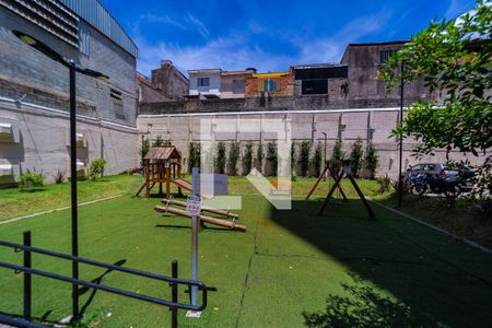 Apartamento à venda com 42m², 2 quartos e sem vaga Apartamento à venda com 42m², 2 quartos e sem vagaÁrea comum - Playground