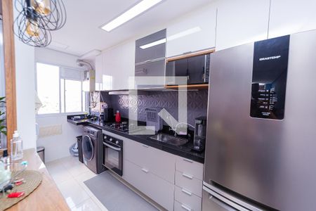 Apartamento à venda com 42m², 2 quartos e sem vaga Apartamento à venda com 42m², 2 quartos e sem vagaCozinha e Área de Serviço