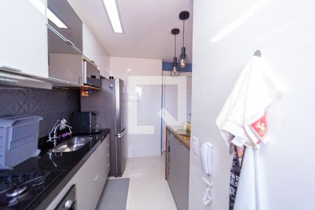 Apartamento à venda com 42m², 2 quartos e sem vaga Apartamento à venda com 42m², 2 quartos e sem vagaCozinha e Área de Serviço