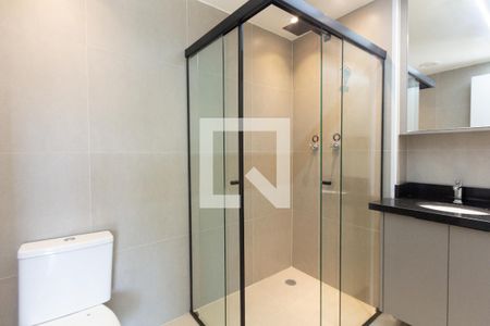 Banheiro de apartamento para alugar com 1 quarto, 33m² em Indianópolis, São Paulo