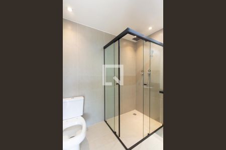 Banheiro de apartamento para alugar com 1 quarto, 33m² em Indianópolis, São Paulo