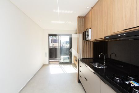 Sala/Cozinha de apartamento para alugar com 1 quarto, 33m² em Indianópolis, São Paulo