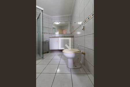 Casa à venda com 370m², 3 quartos e 7 vagas Casa à venda com 370m², 3 quartos e 7 vagasBanheiro Suíte 3